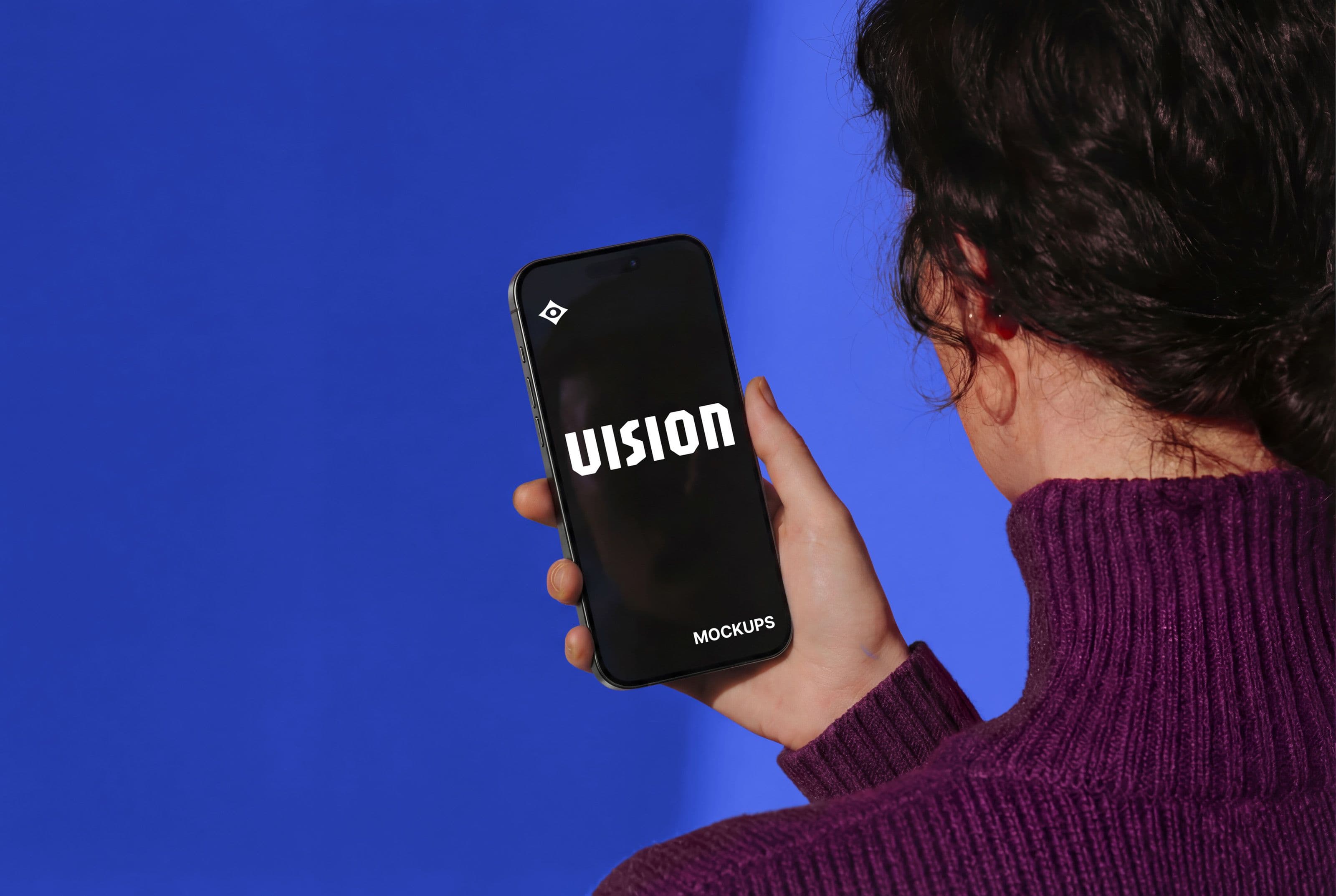 Vision S024 - Iphone Mockup - Image 1