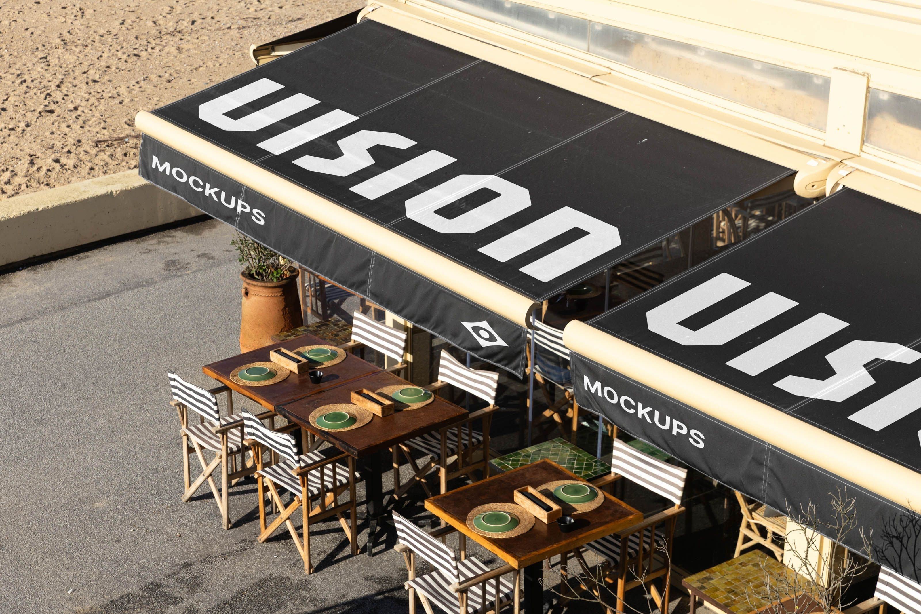 Vision S020 - Restaurant Mockup - Image 1